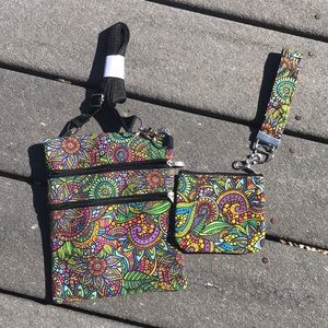 🚨SOLD🚨 NEW Crossbody, Wallet, and Keychain Set